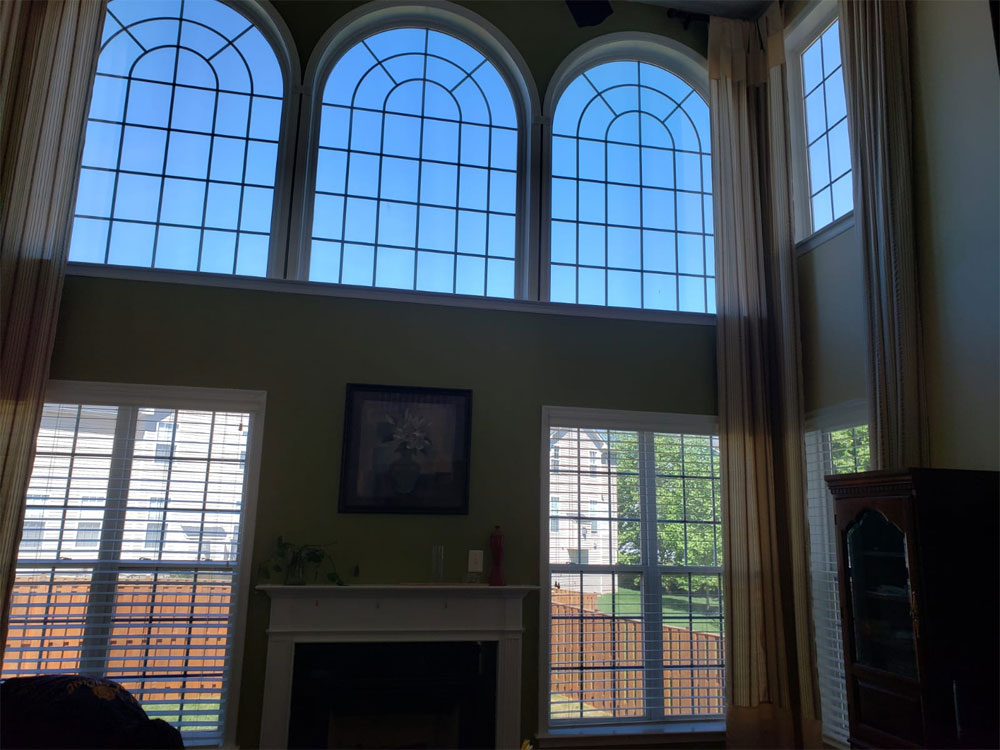 Residential Window Tinting or Glass windows near you